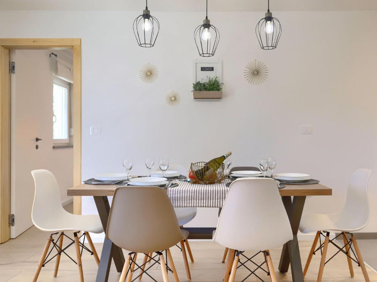 Holiday Home Laura By Interhome Pula Zewnętrze zdjęcie