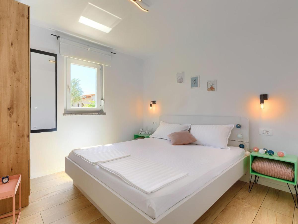Holiday Home Laura By Interhome Pula Zewnętrze zdjęcie